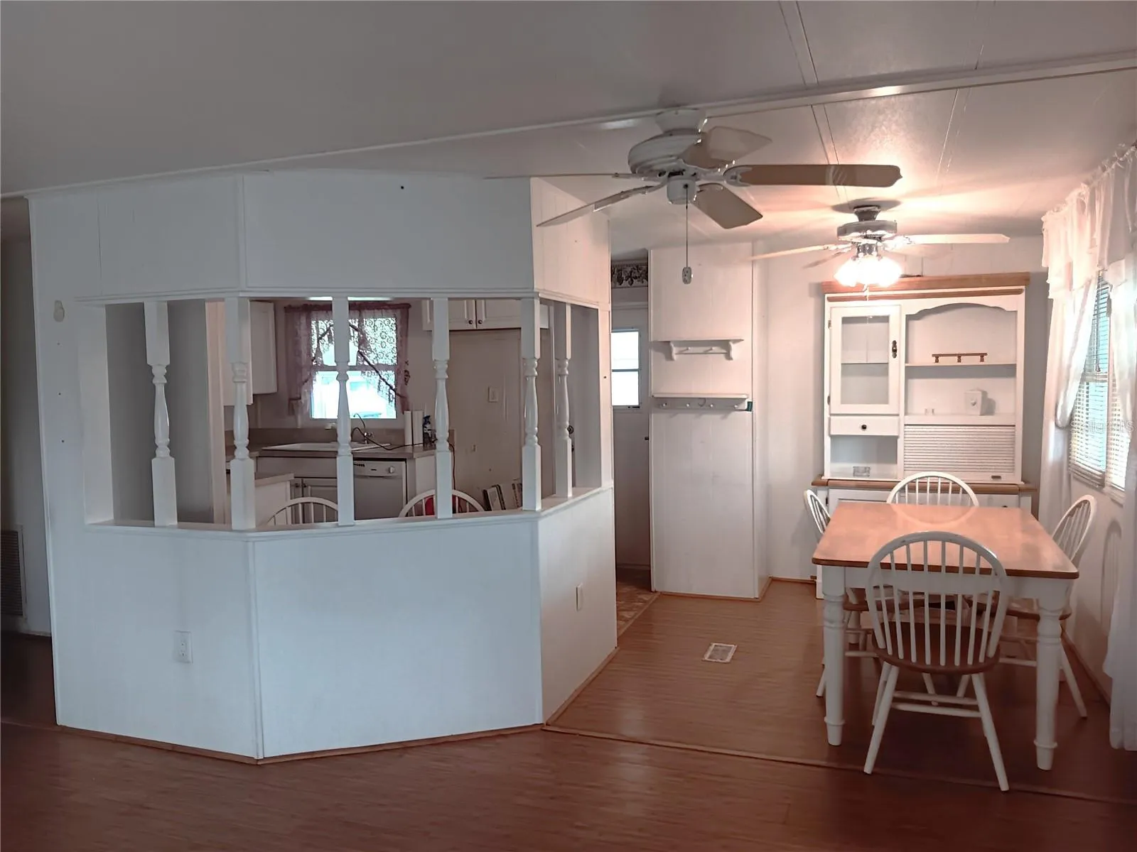 348 TROPIC DR