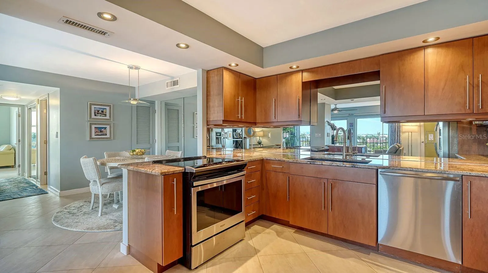 101 BENJAMIN FRANKLIN DR #54, #54