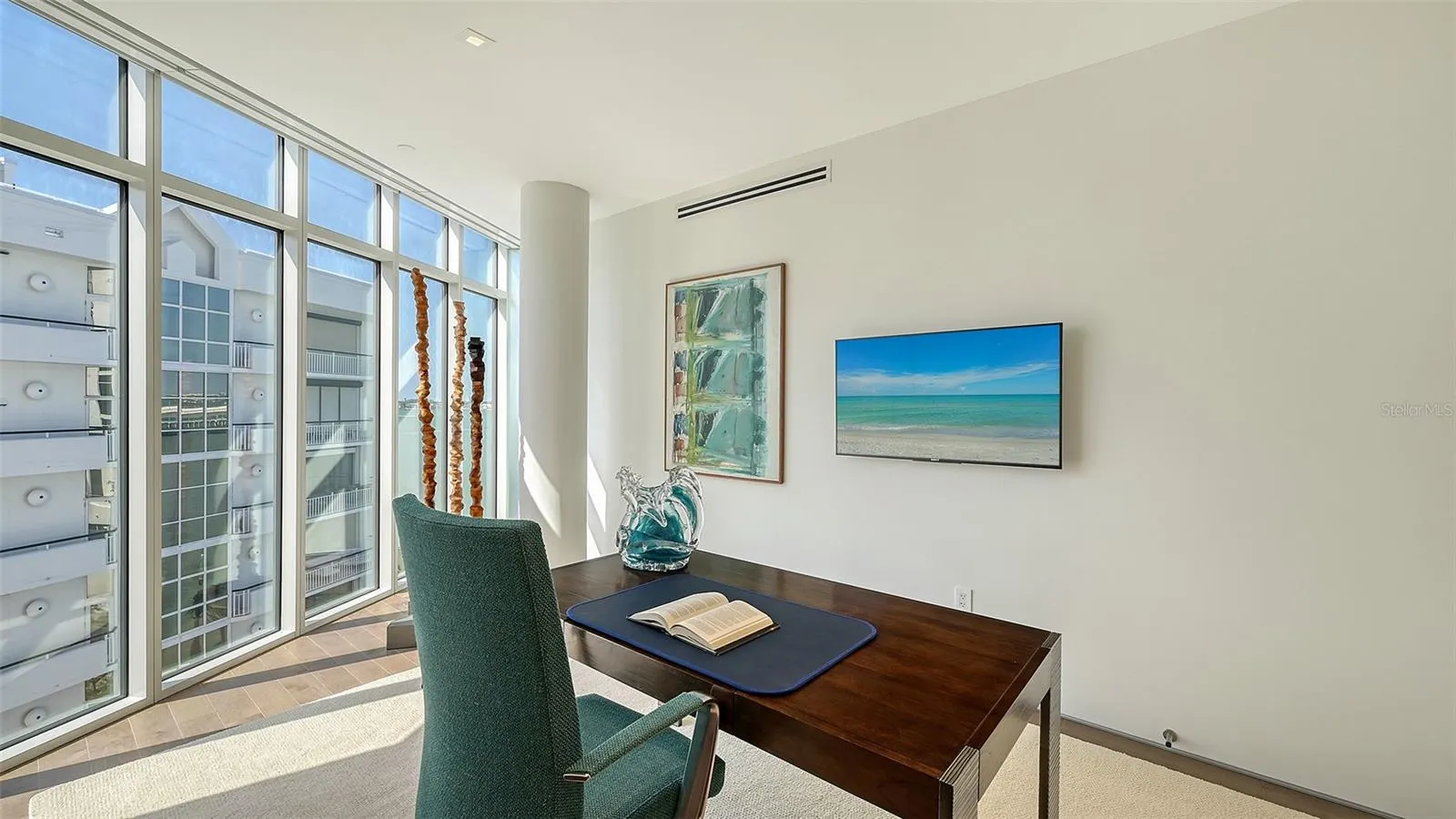280 GOLDEN GATE PT #600, #600