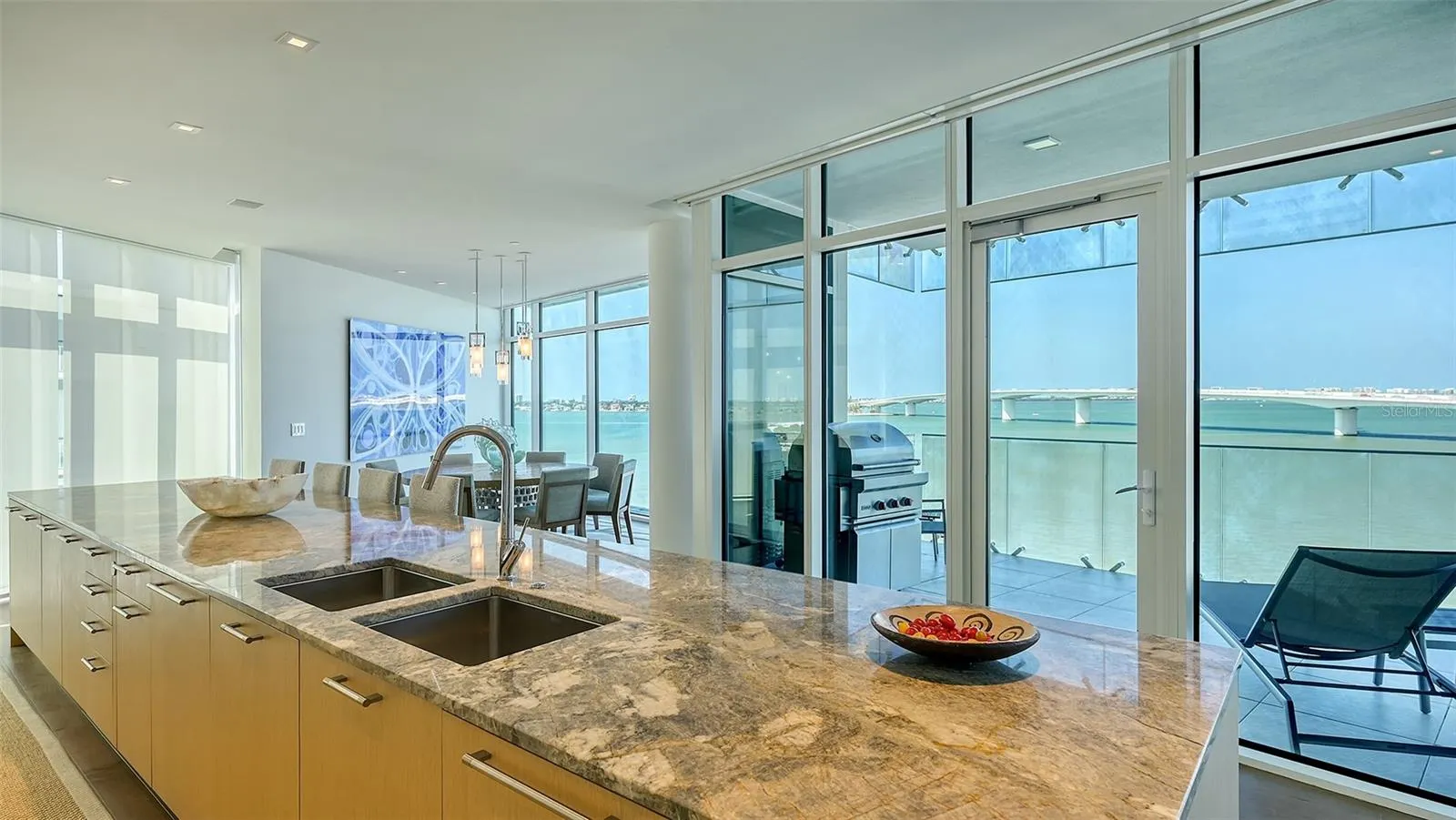 280 GOLDEN GATE PT #600, #600