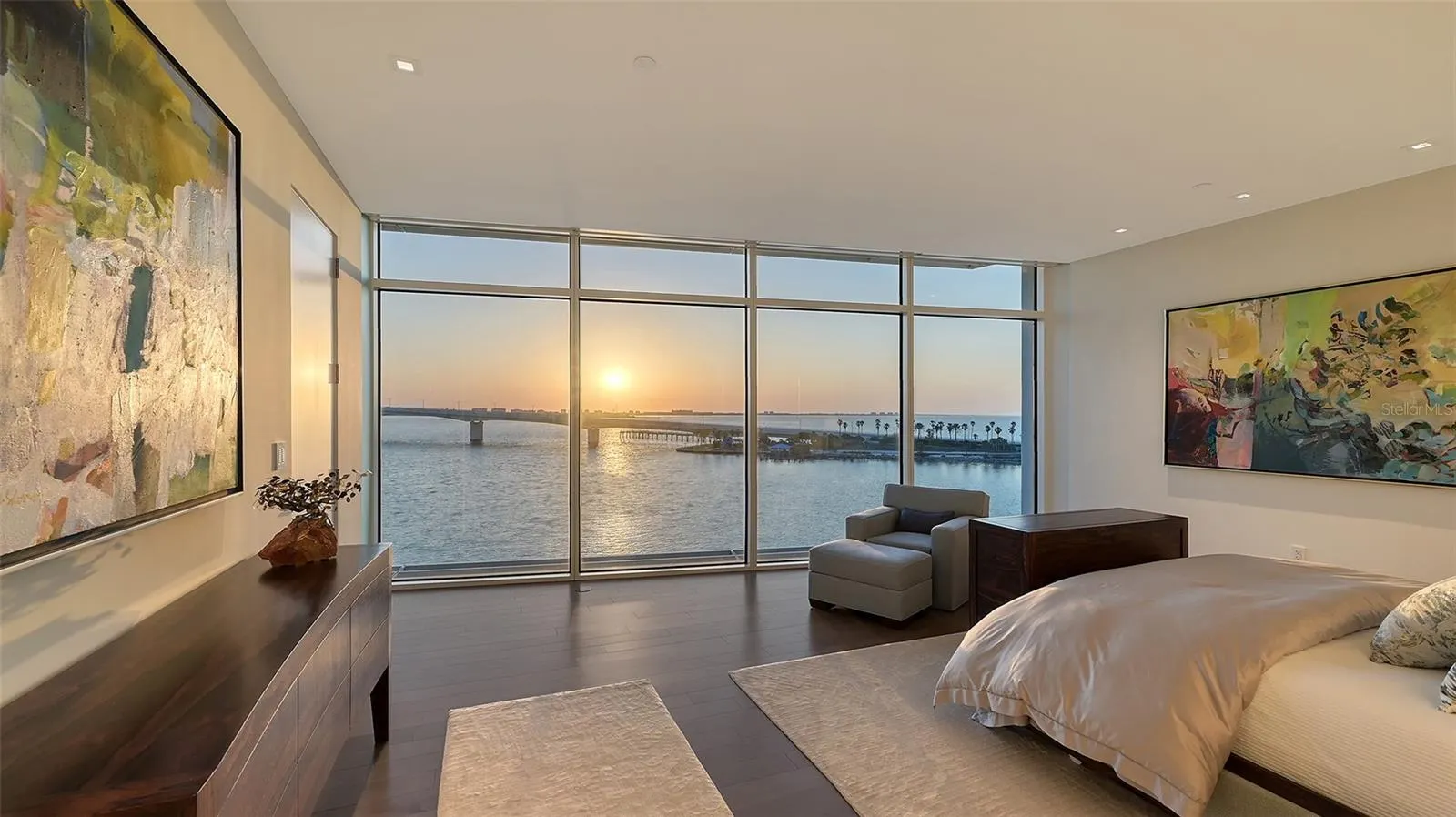 280 GOLDEN GATE PT #600, #600