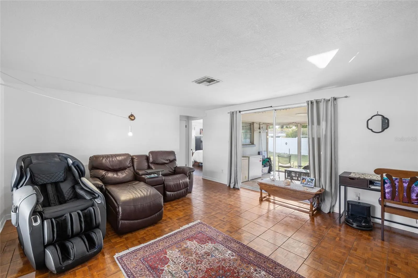 3338 CAMBRIDGE DR