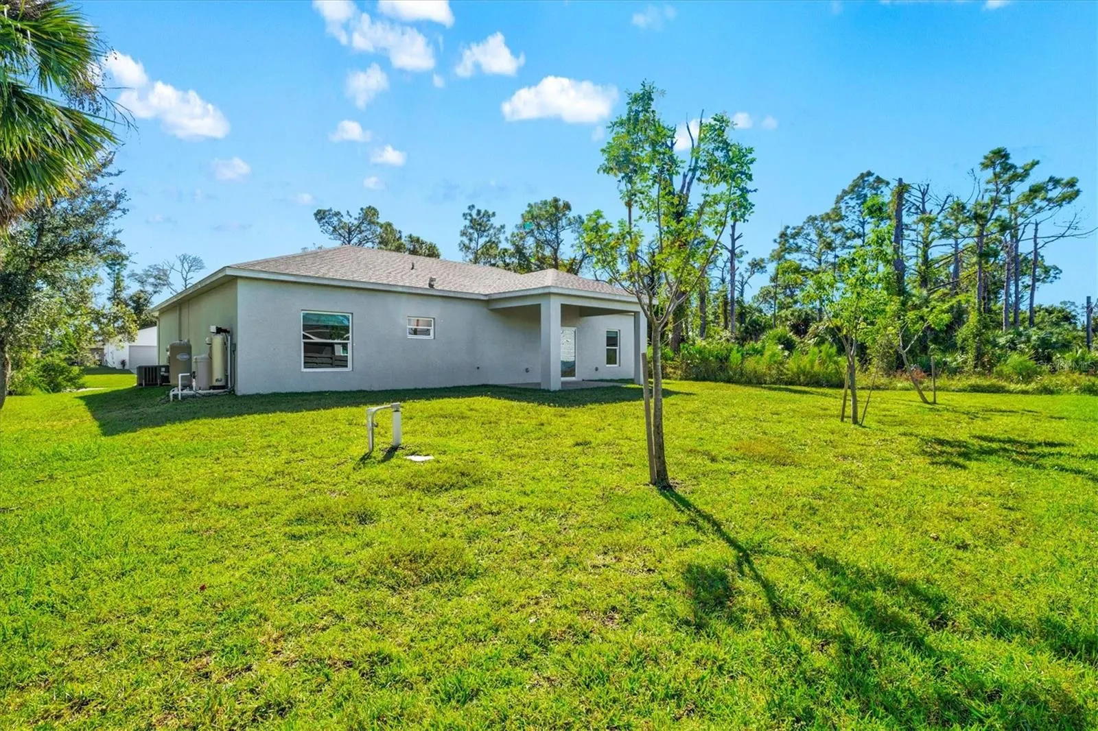 1251 PAPILLON ST
