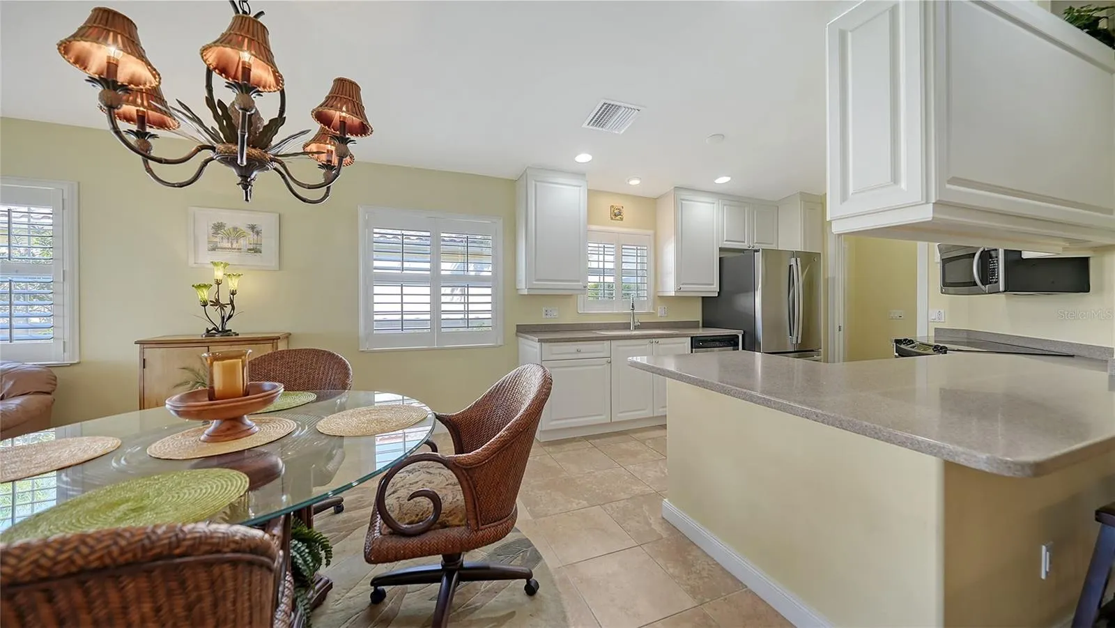 11641 GARESSIO LN
