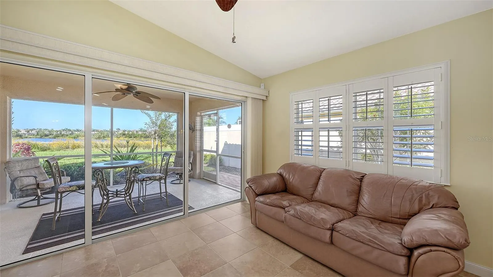 11641 GARESSIO LN