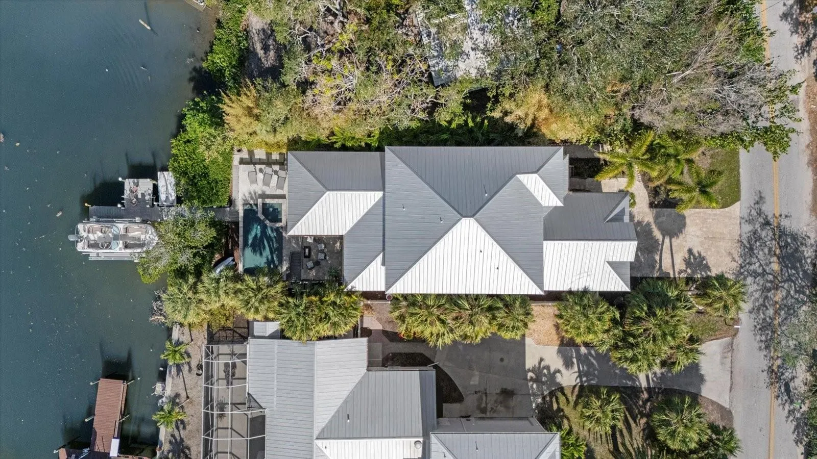 5246 AVENIDA DEL MARE