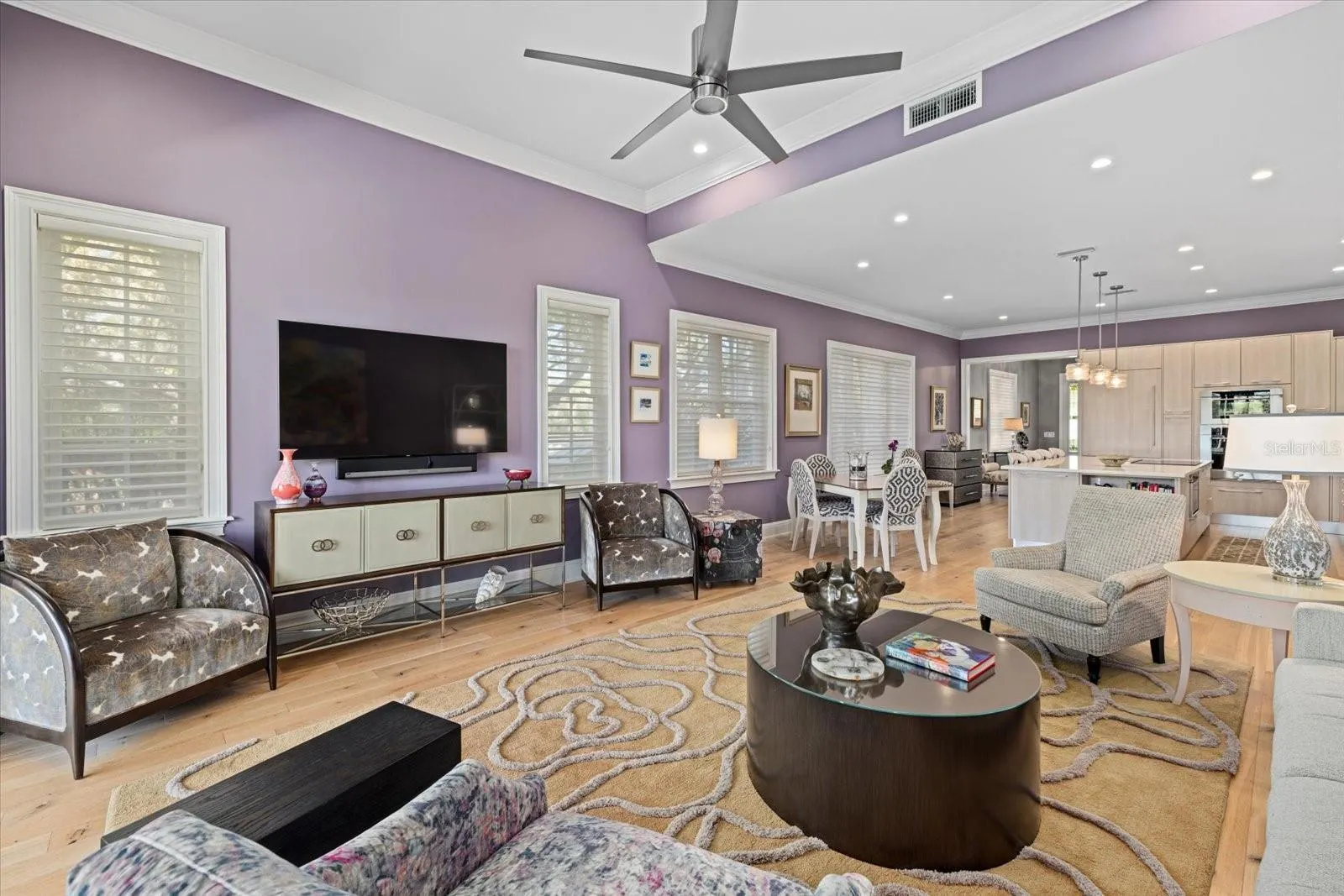 5246 AVENIDA DEL MARE