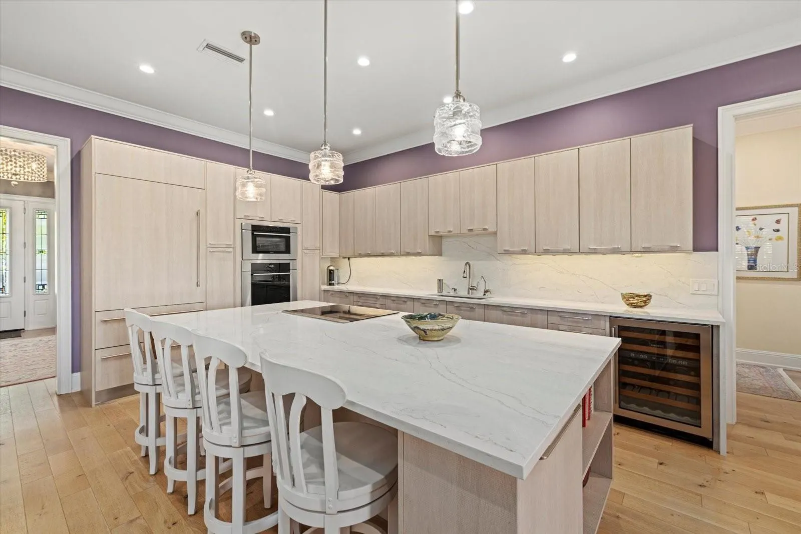 5246 AVENIDA DEL MARE