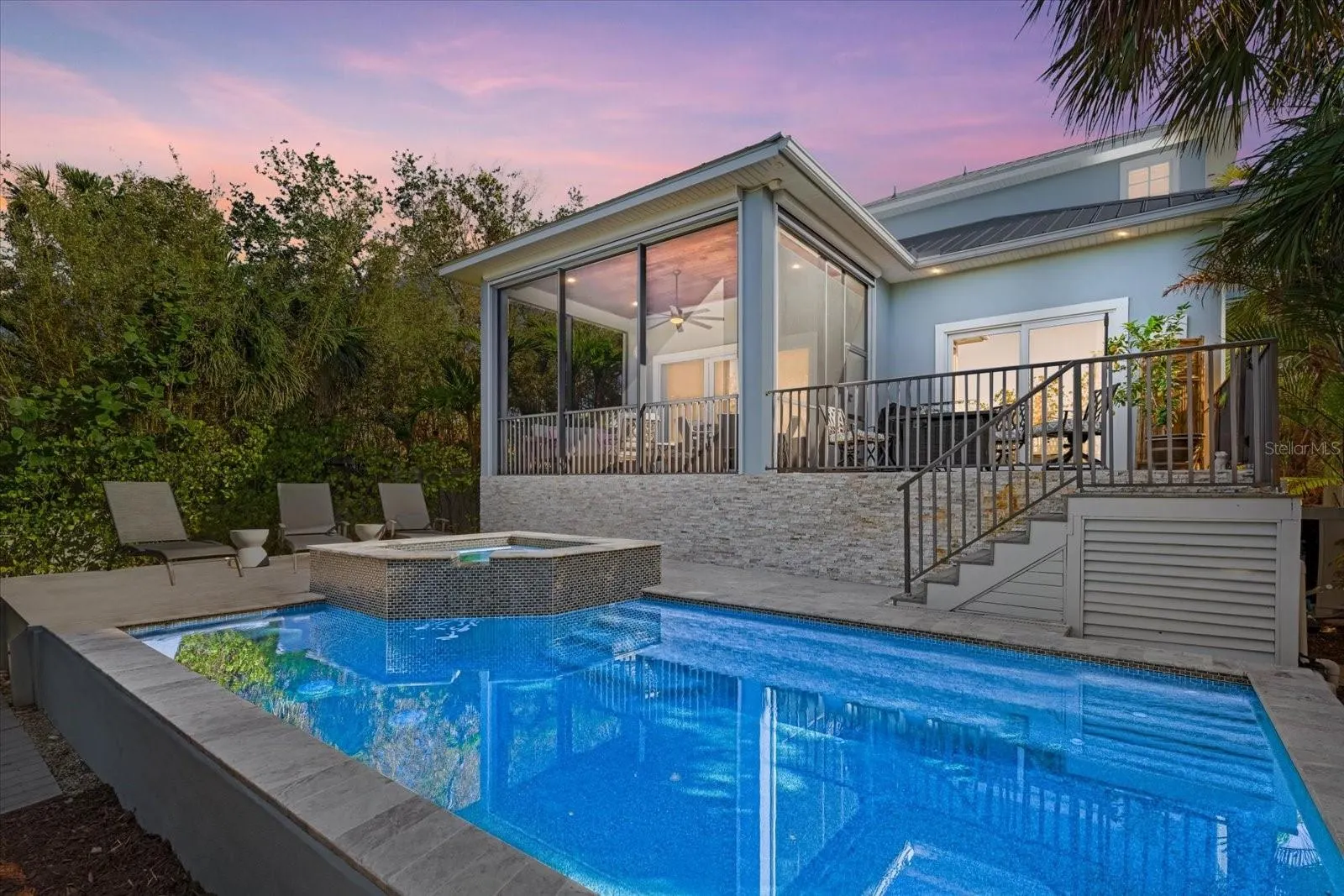 5246 AVENIDA DEL MARE