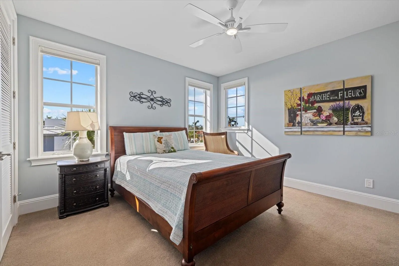 5246 AVENIDA DEL MARE