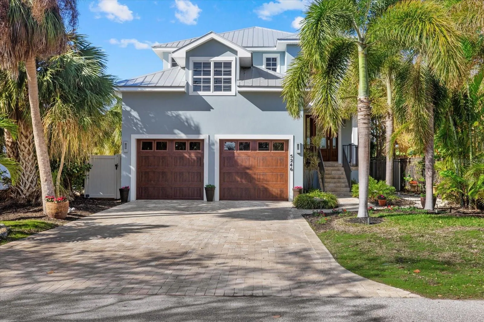 5246 AVENIDA DEL MARE