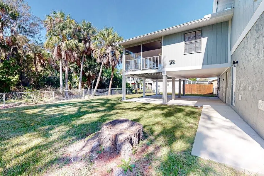 4207 5TH AVE W