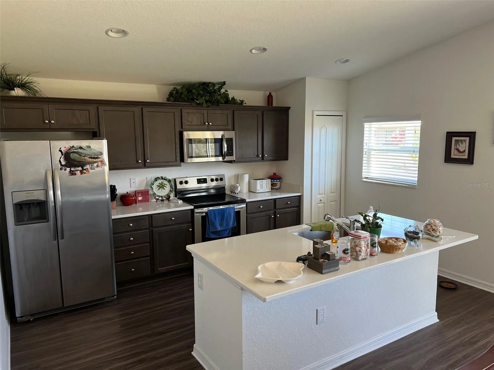 4600 SAN LORENZO DR