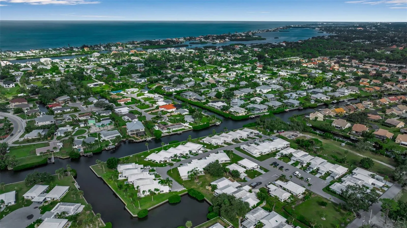 602 FAIR WINDS DR #602, #602