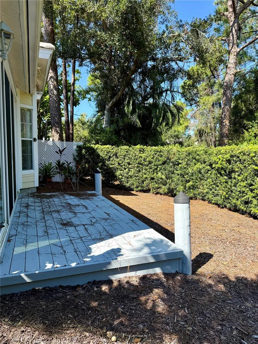 7628 WHITEBRIDGE GLN
