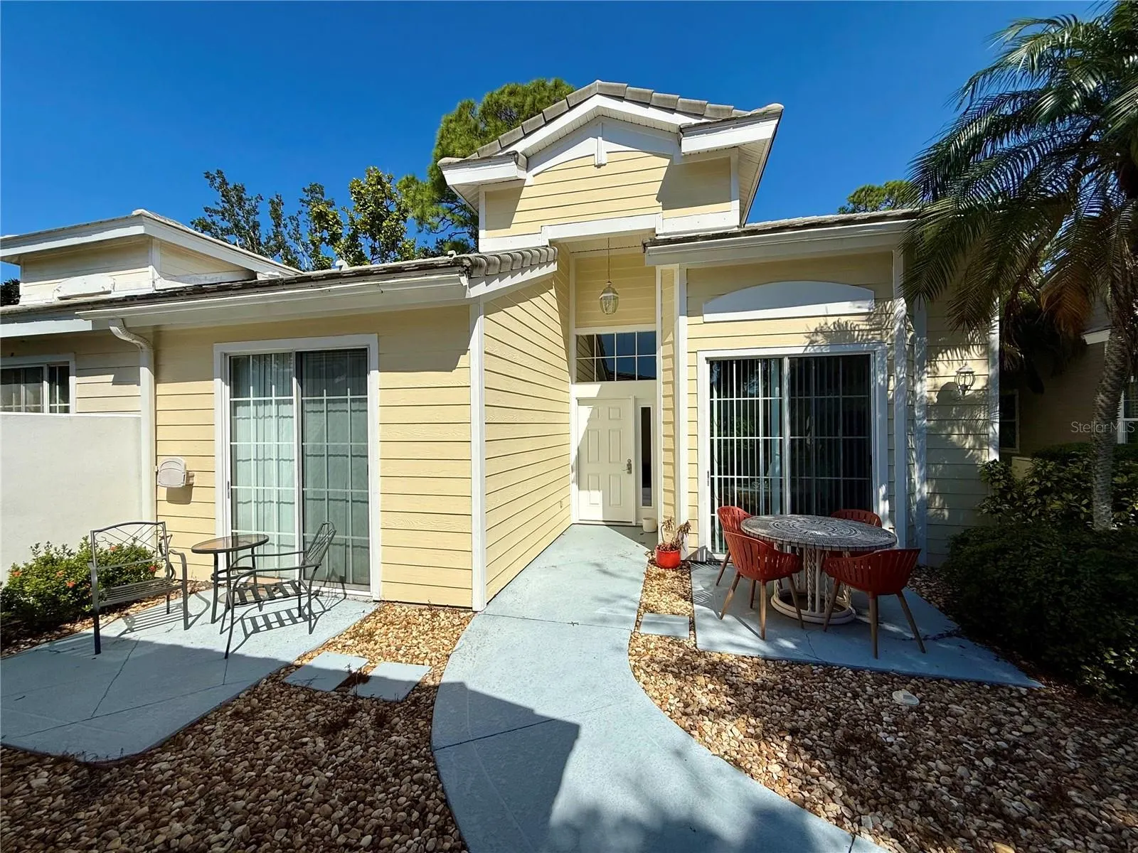 7628 WHITEBRIDGE GLN