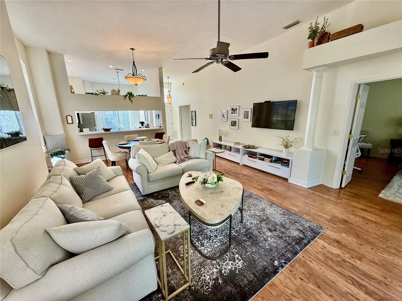 7628 WHITEBRIDGE GLN