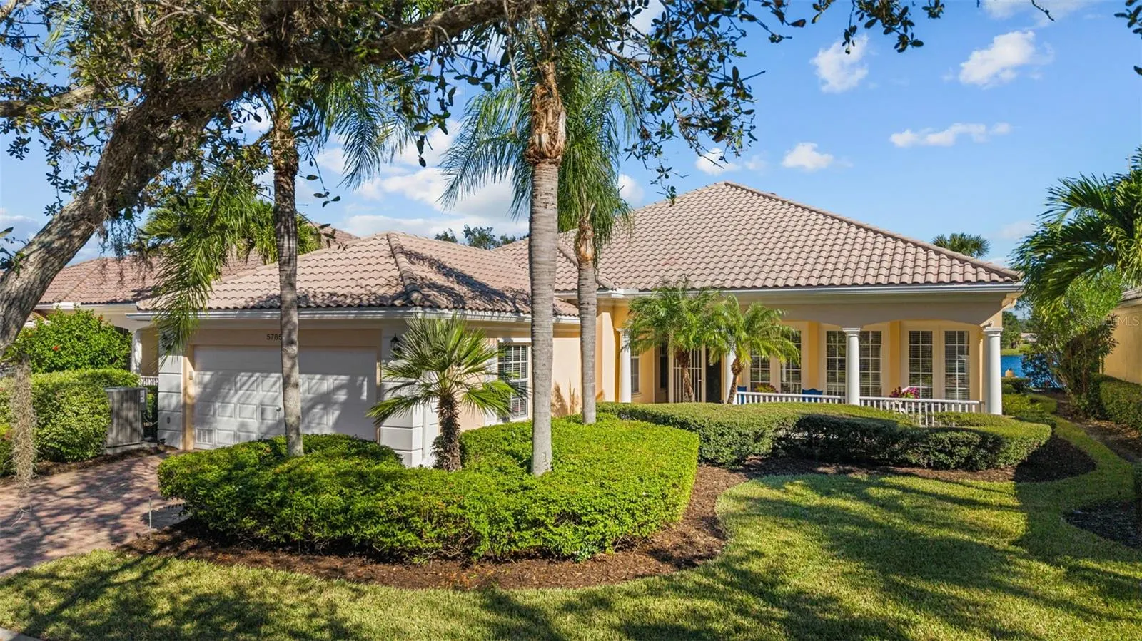 5785 VALENTE PL