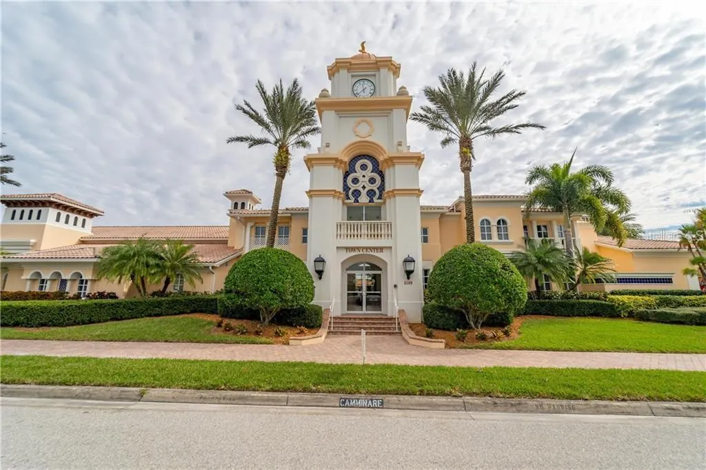 5785 VALENTE PL
