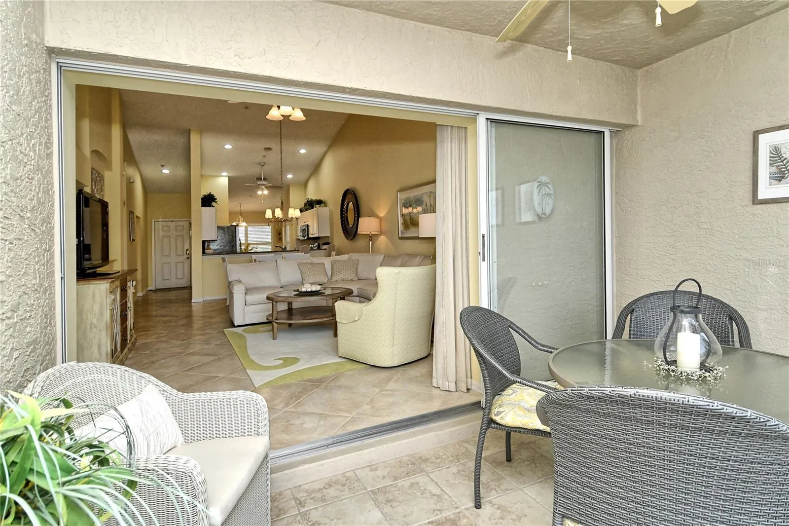 5250 HYLAND HILLS AVE #1525, #1525