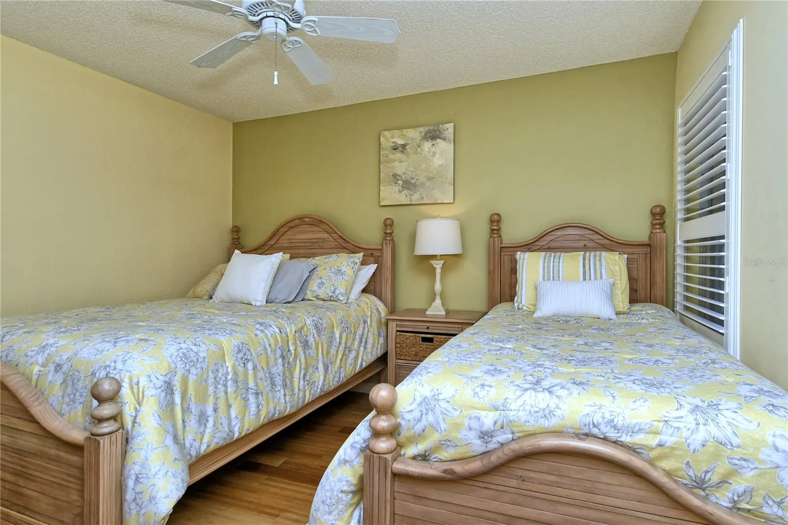 5250 HYLAND HILLS AVE #1525, #1525