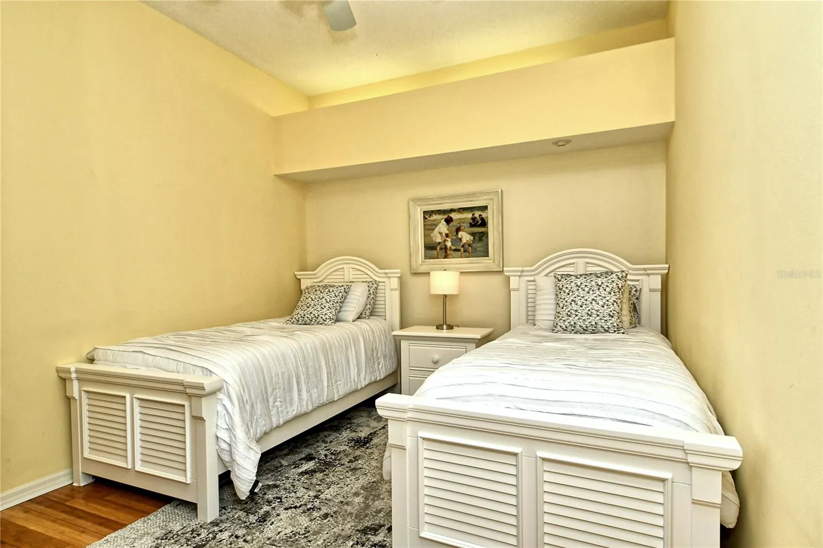 5250 HYLAND HILLS AVE #1525, #1525
