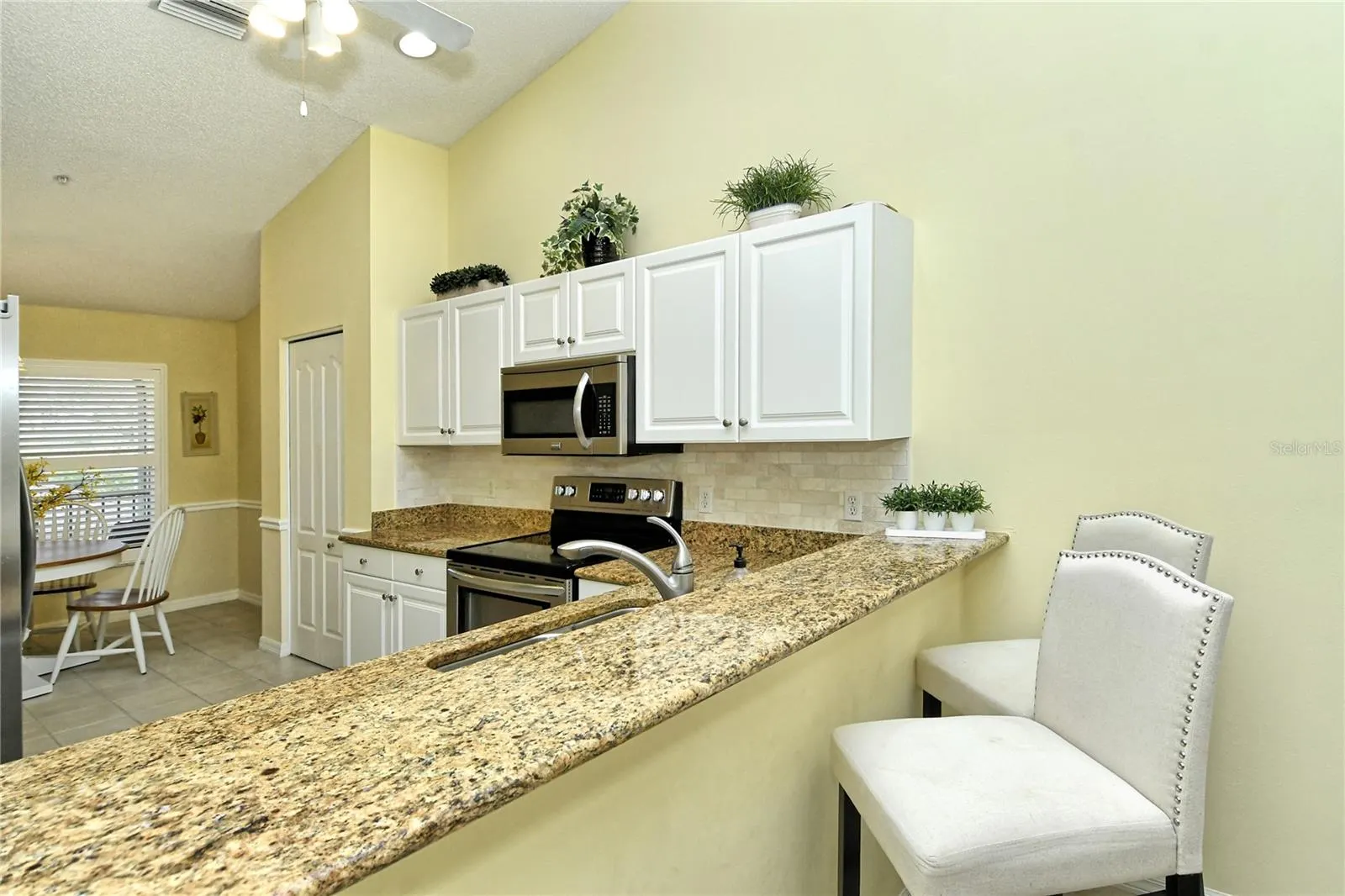 5250 HYLAND HILLS AVE #1525, #1525