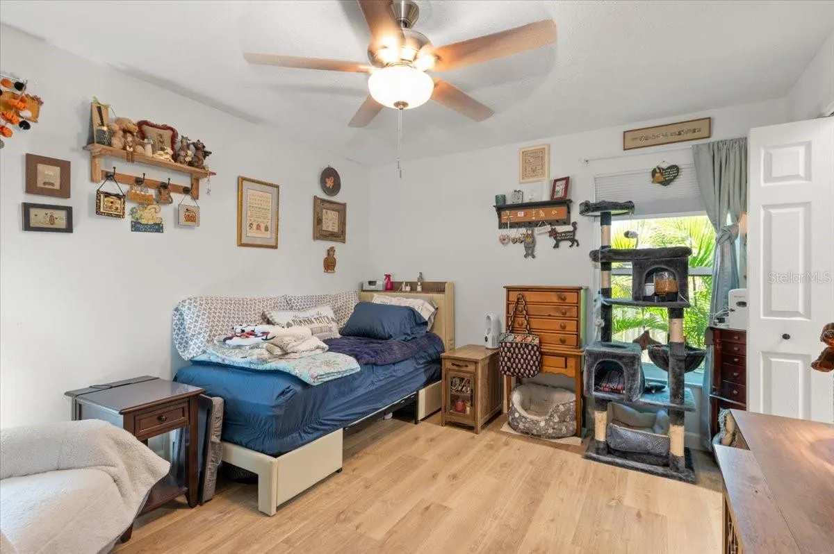 4629 THOMAS HOBY PL