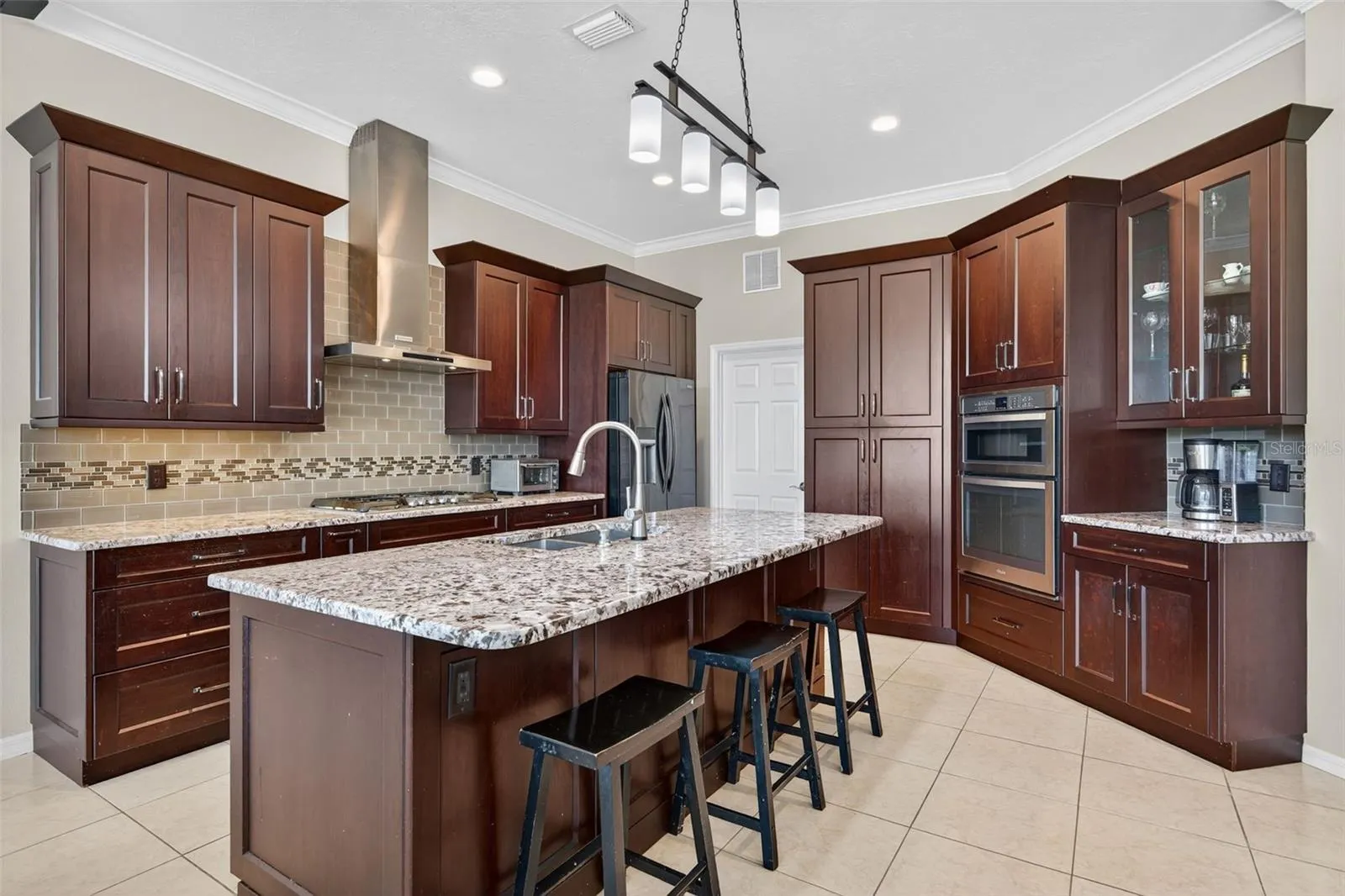 8965 WILDLIFE LOOP