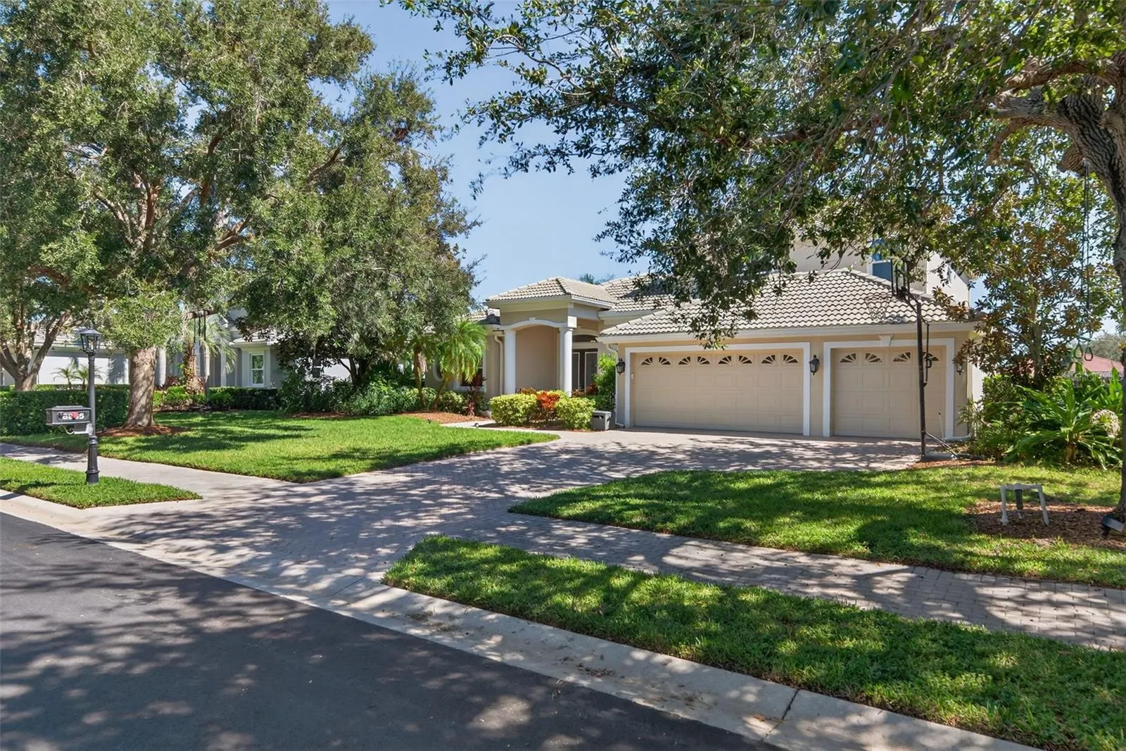8965 WILDLIFE LOOP