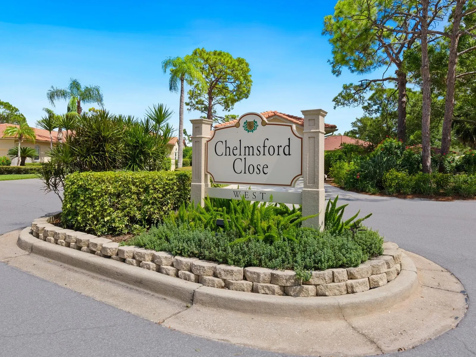 3422 CHELMSFORD CT #1, #1