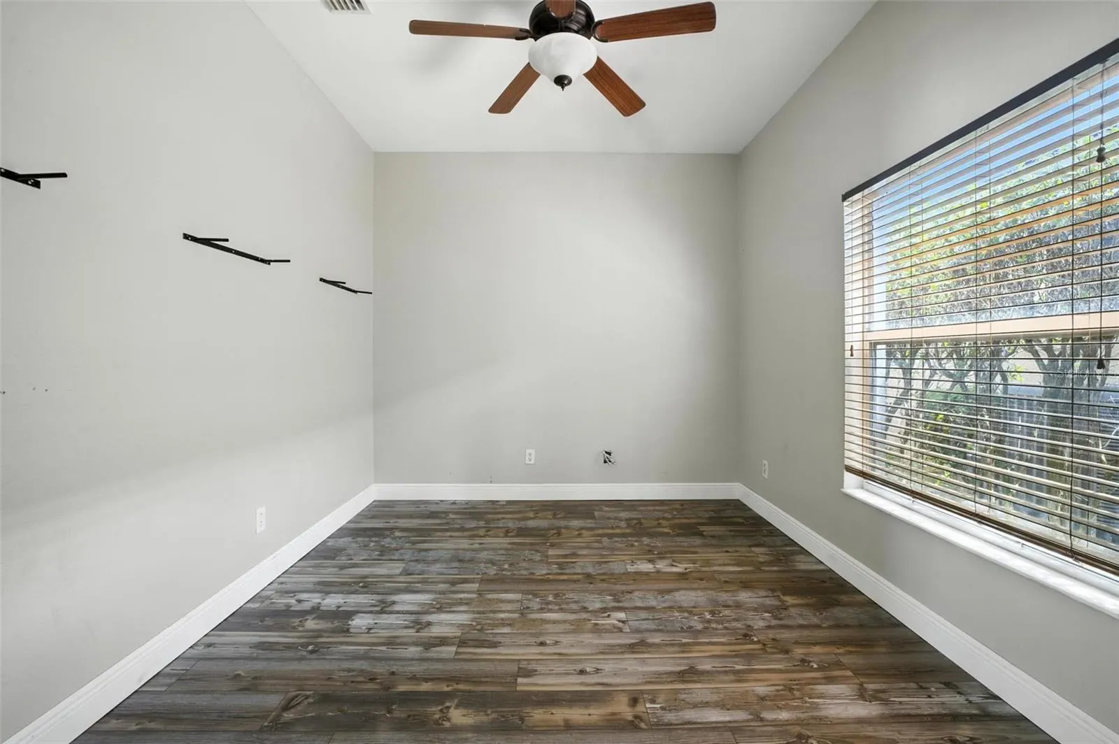9010 GLADIOLUS PRESERVE CIR