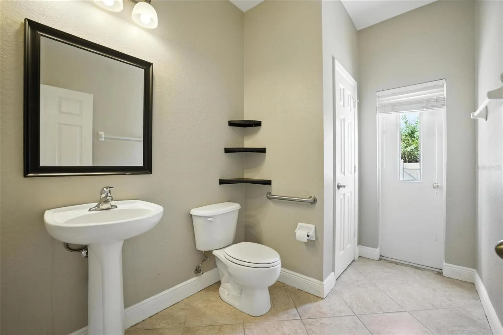 9010 GLADIOLUS PRESERVE CIR