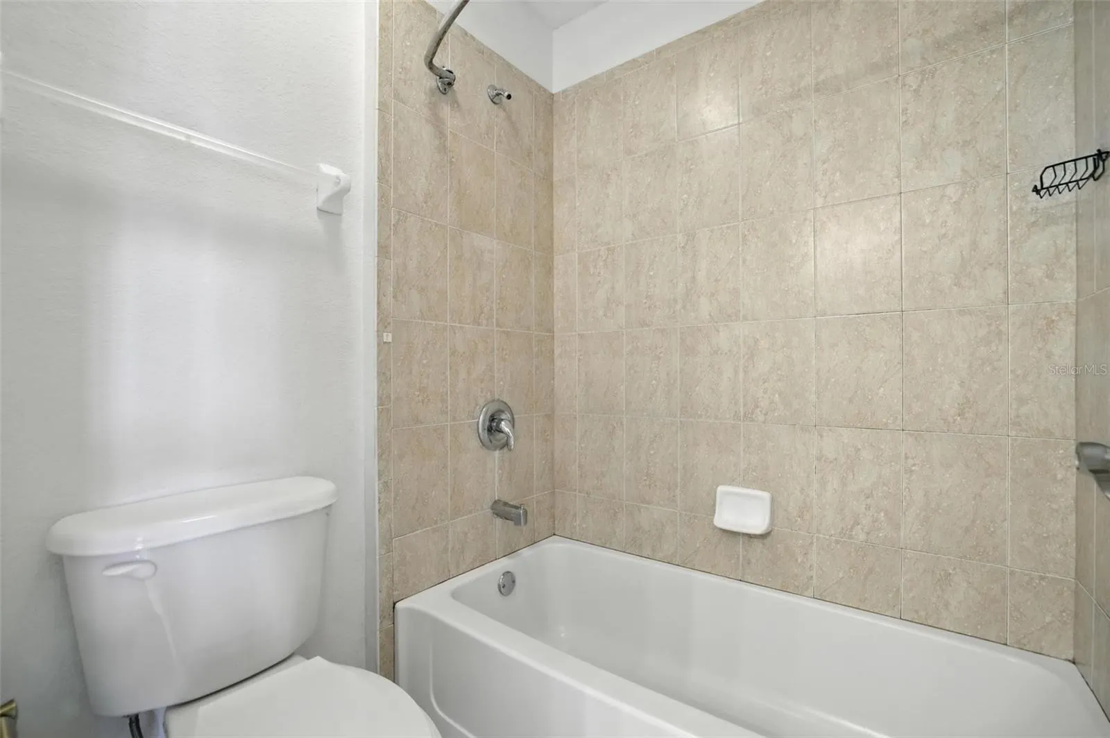 9010 GLADIOLUS PRESERVE CIR