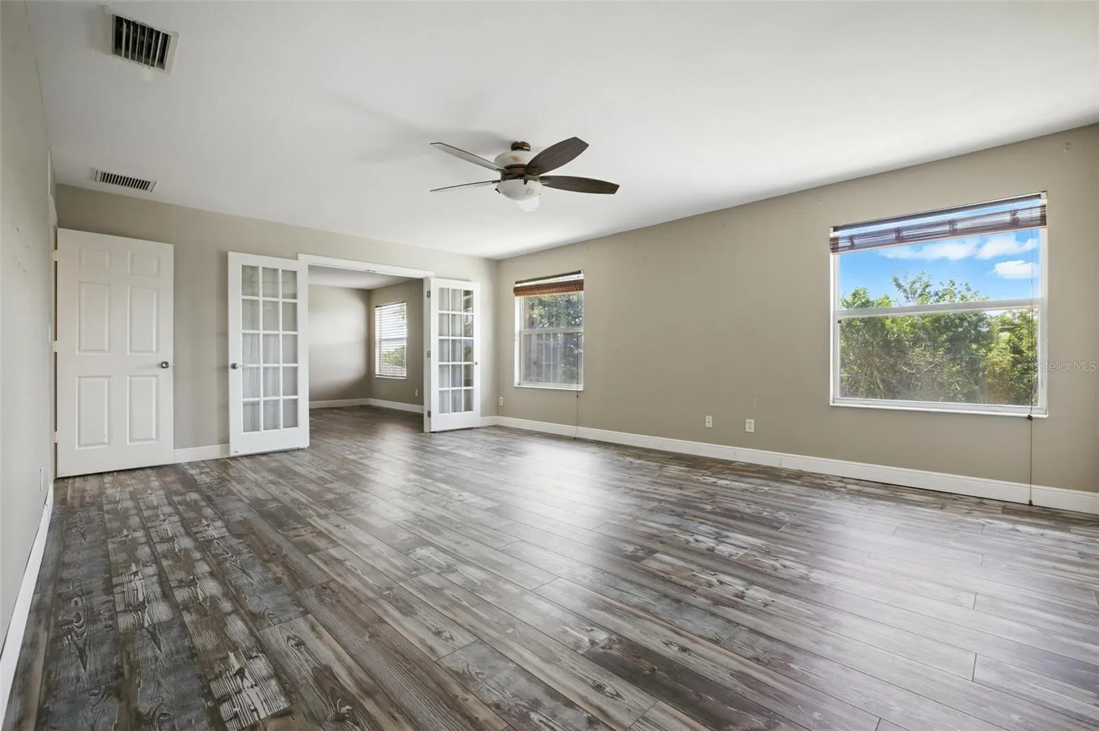 9010 GLADIOLUS PRESERVE CIR
