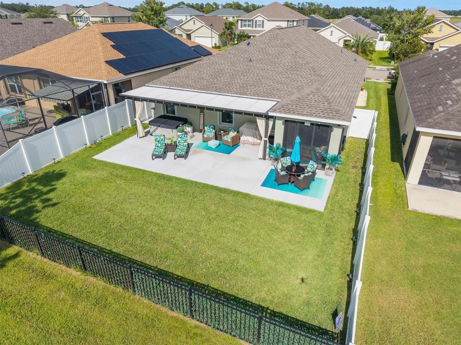 224 LONE DOVE LN