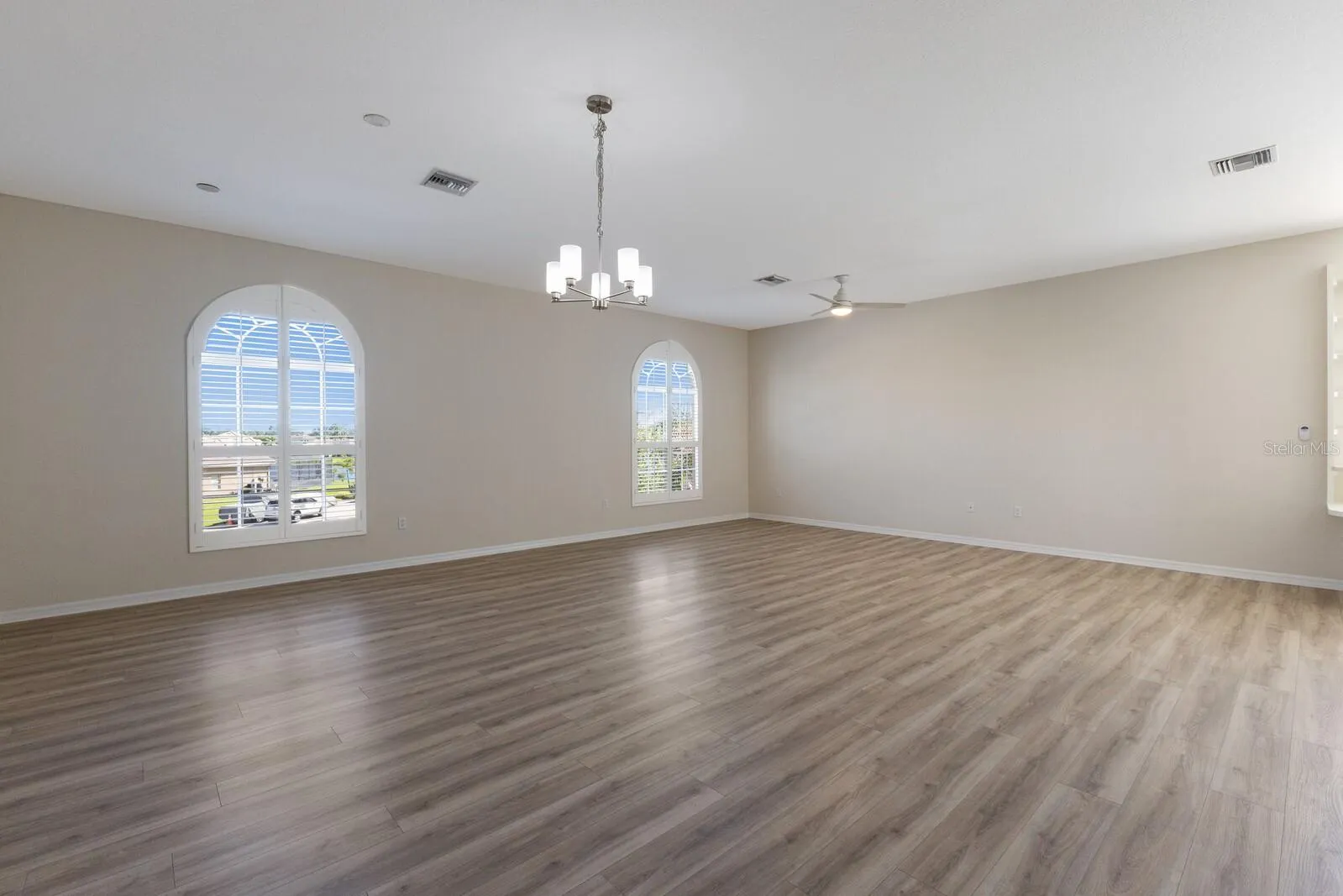 12838 DAISY PL