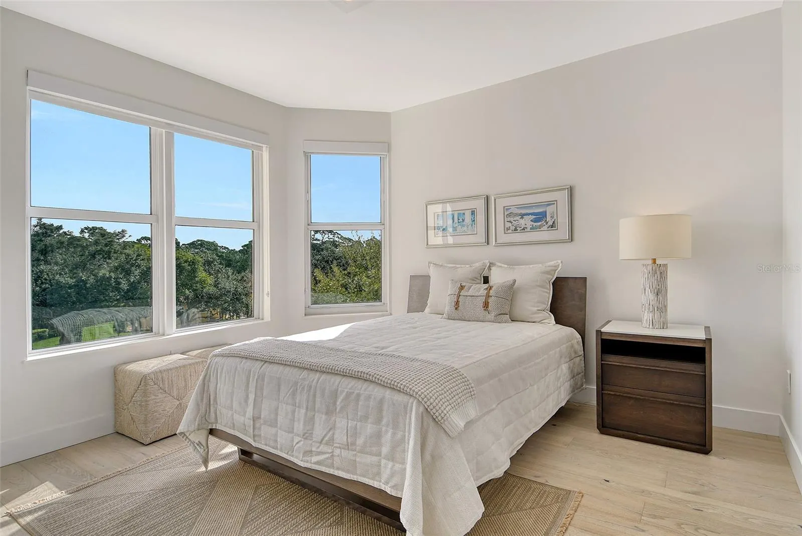 401 NORTH POINT RD #404, #404
