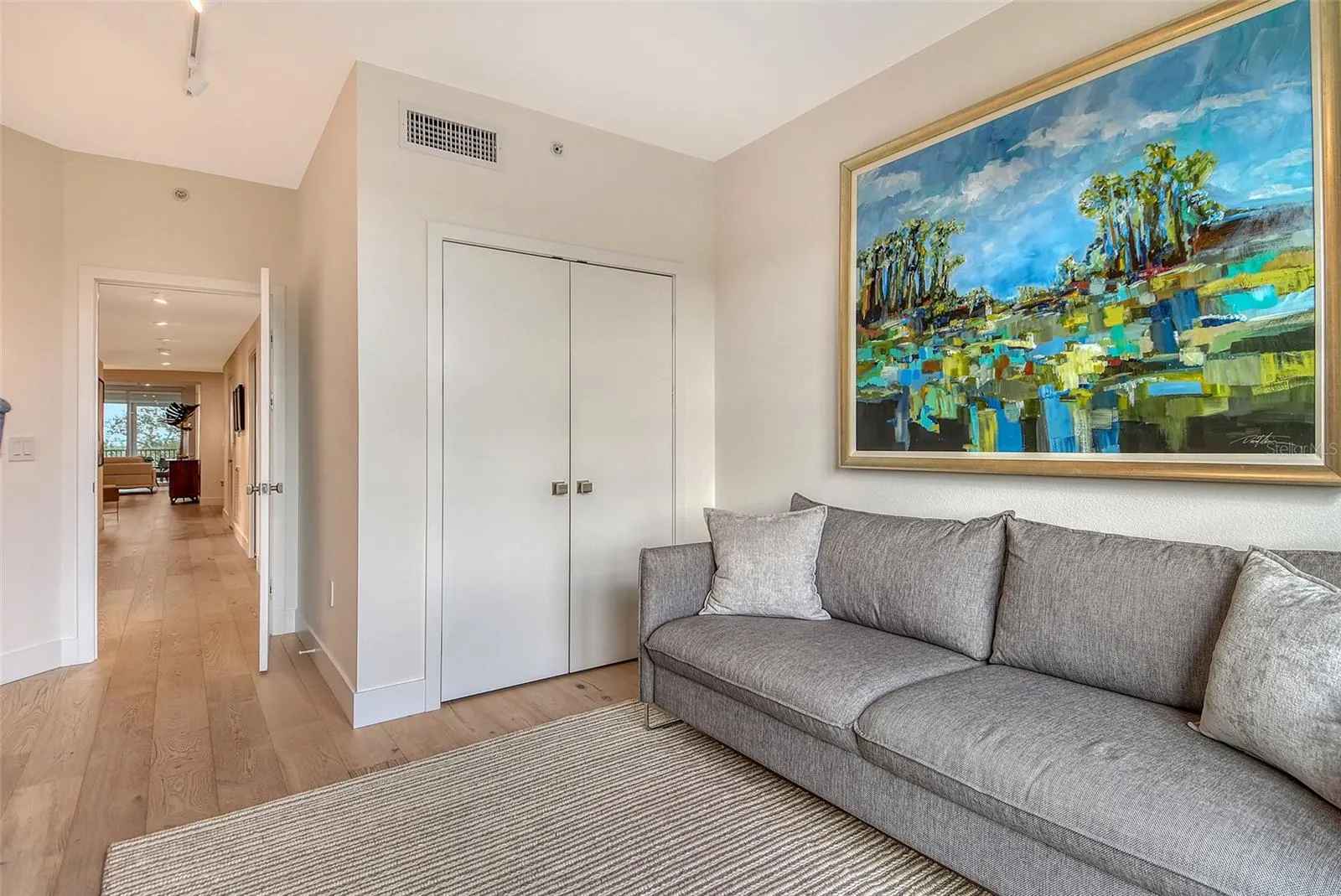 401 NORTH POINT RD #404, #404