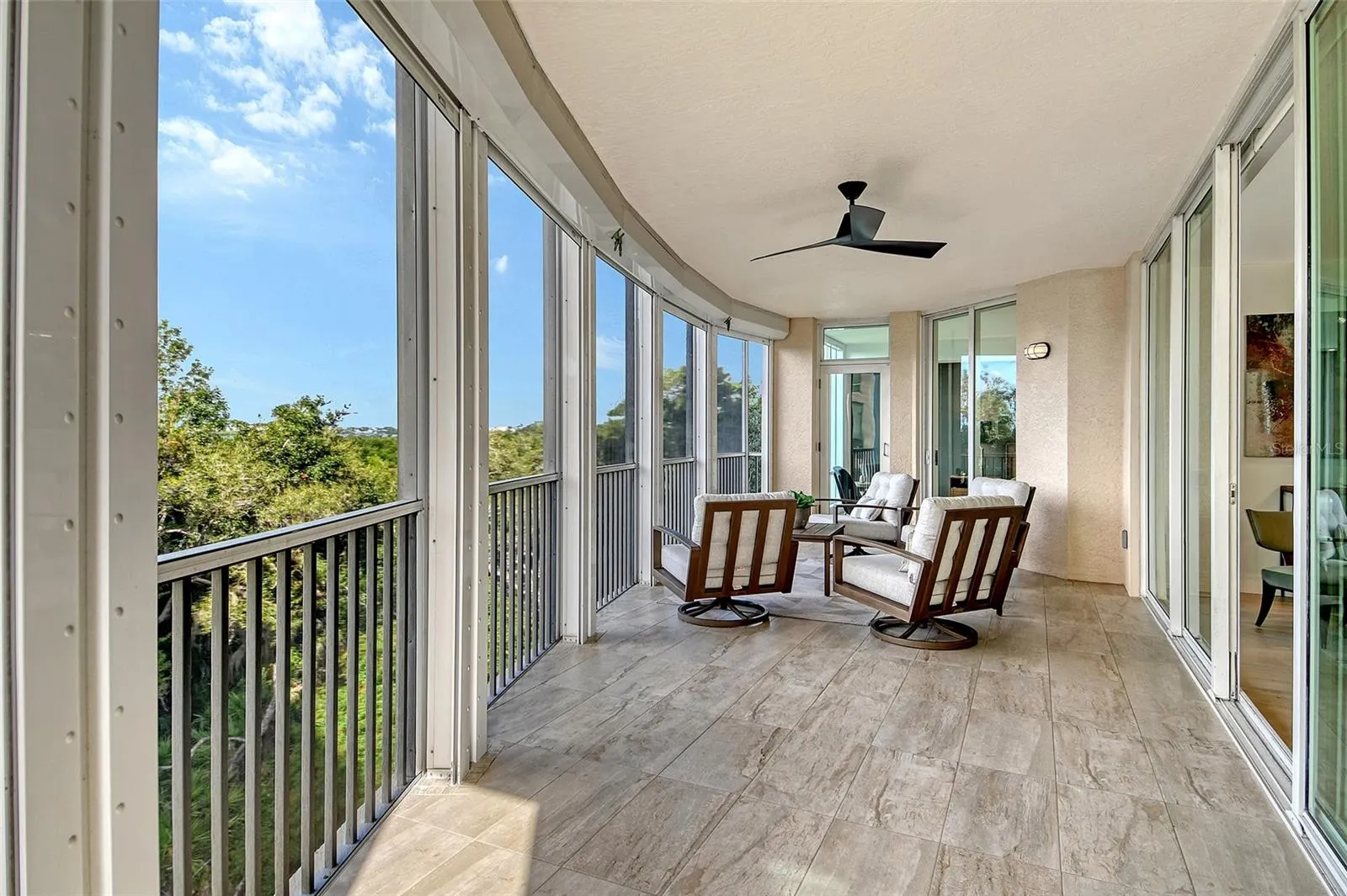 401 NORTH POINT RD #404, #404