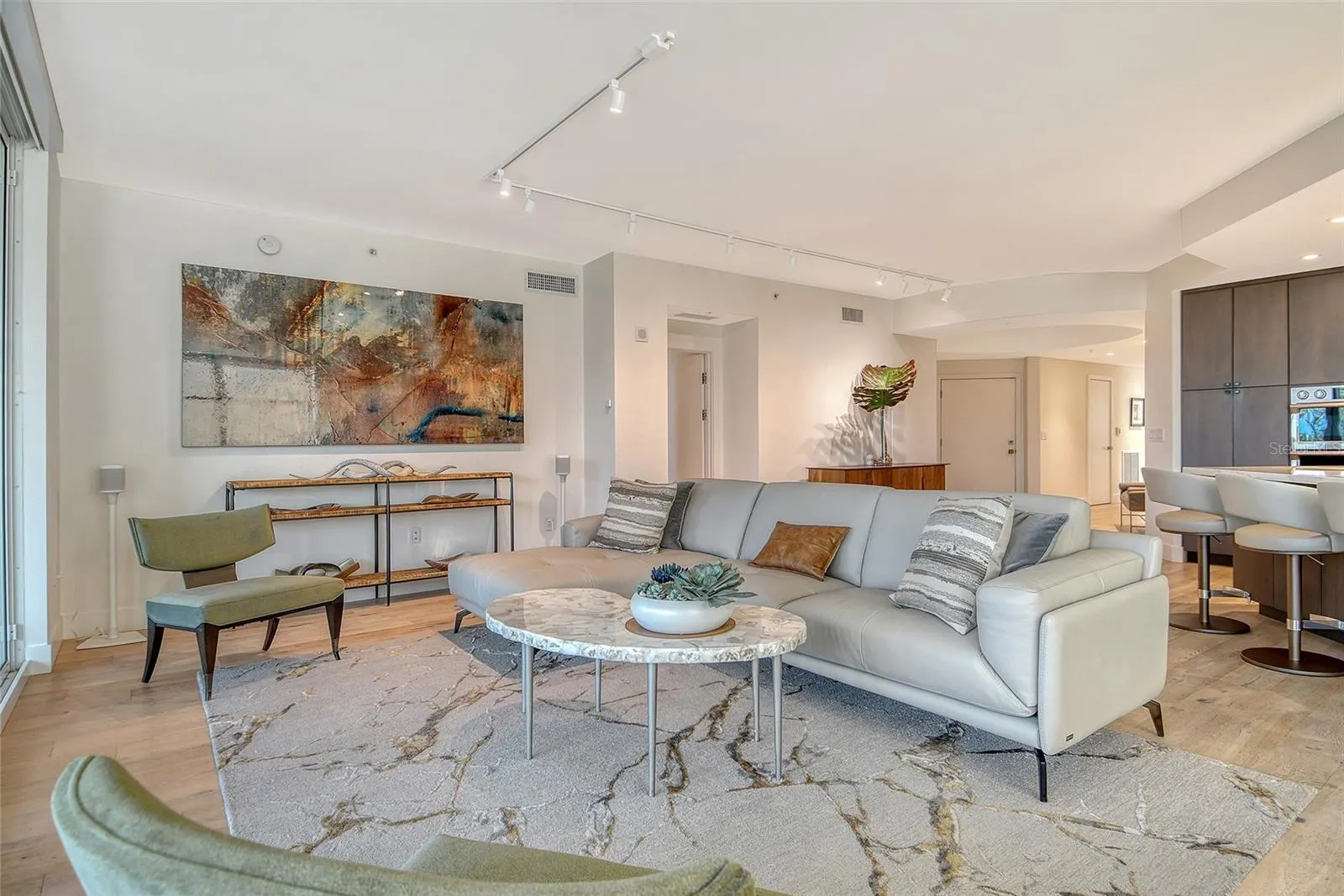 401 NORTH POINT RD #404, #404