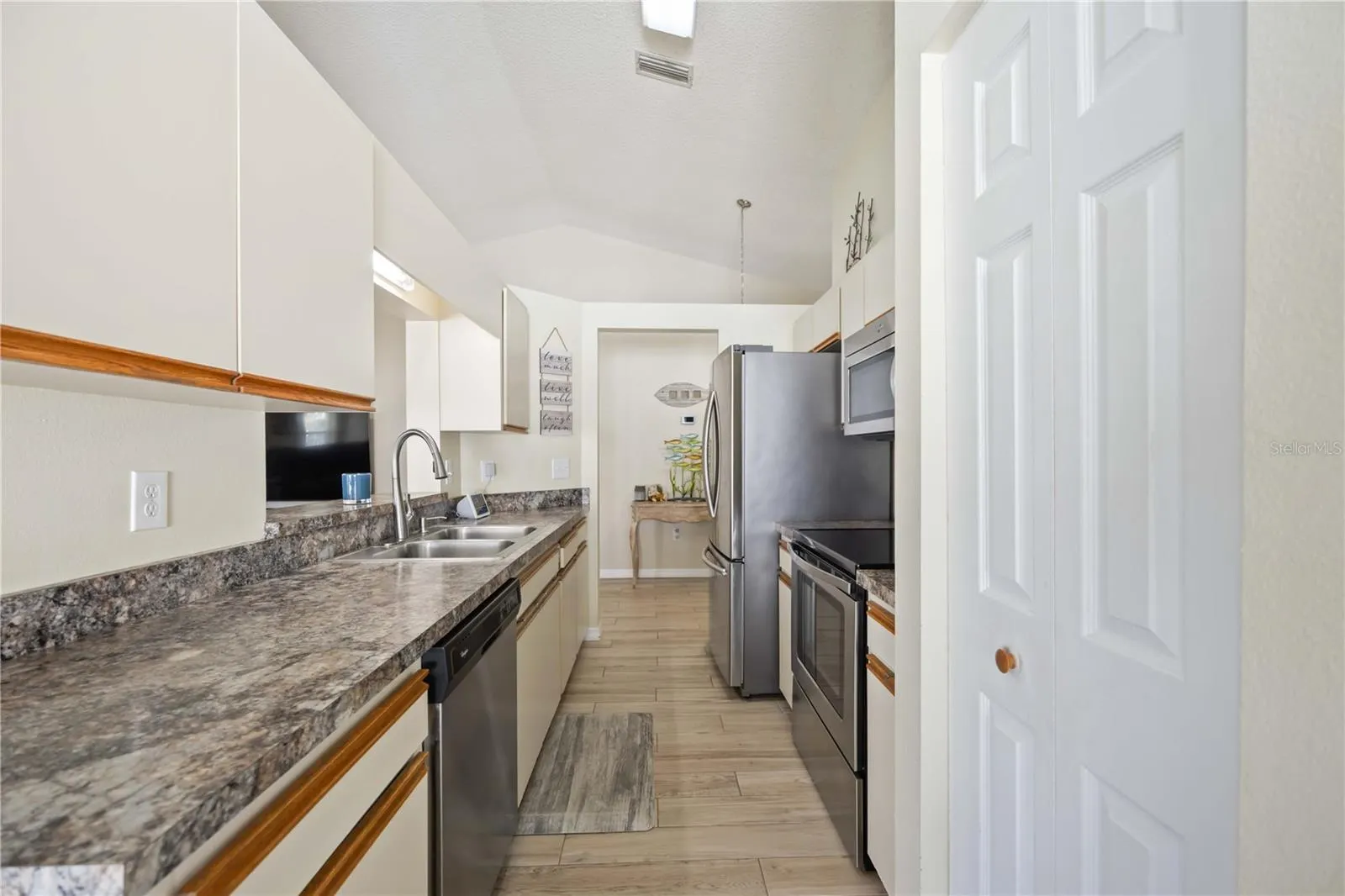 3937 37TH STREET CT W