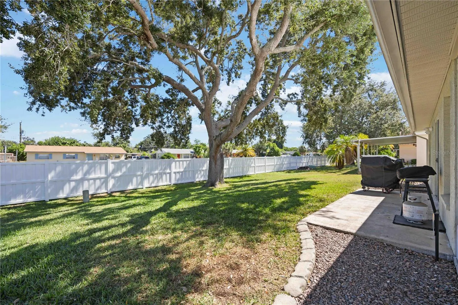 3937 37TH STREET CT W