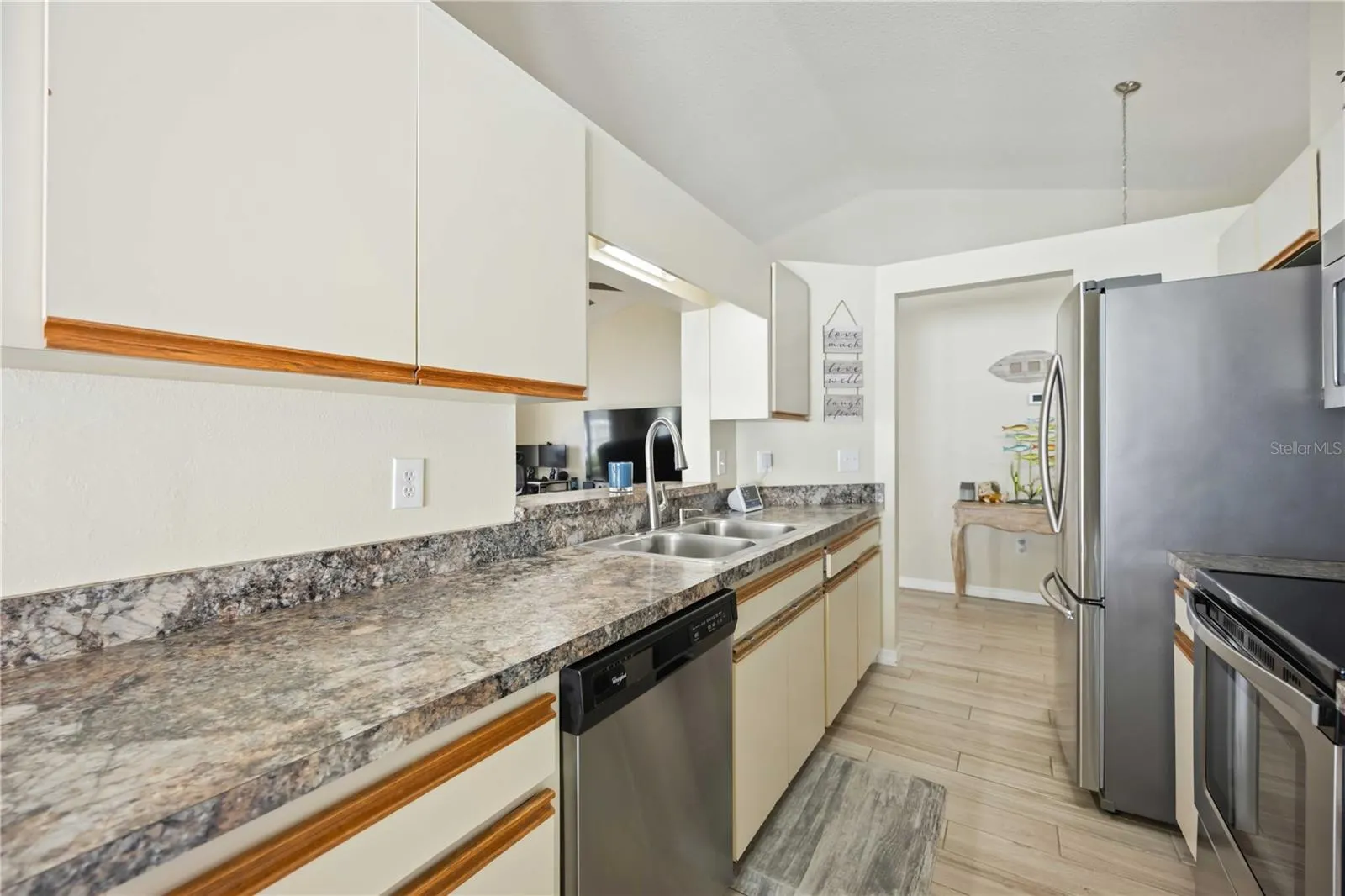 3937 37TH STREET CT W