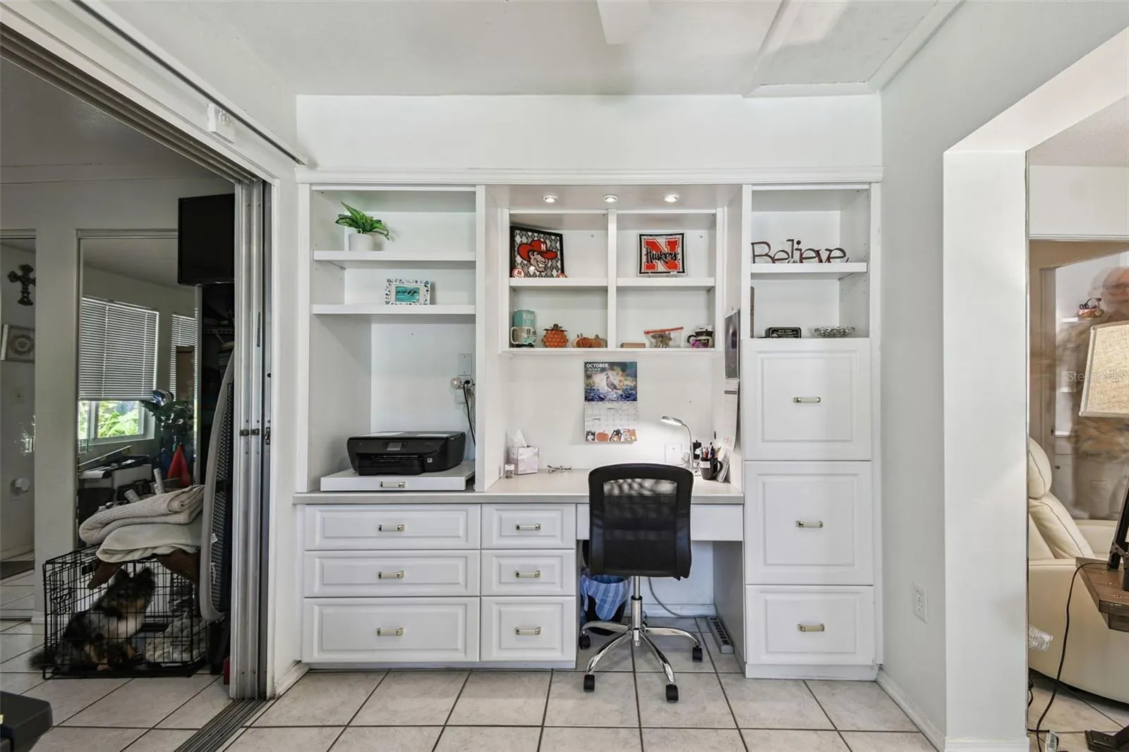 6068 ARLENE WAY