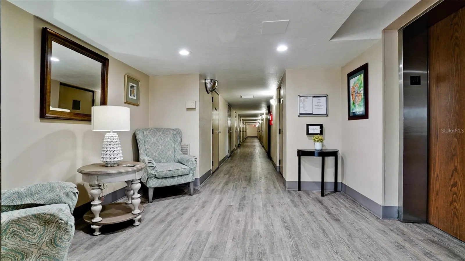 2901 26TH ST W #818, #818