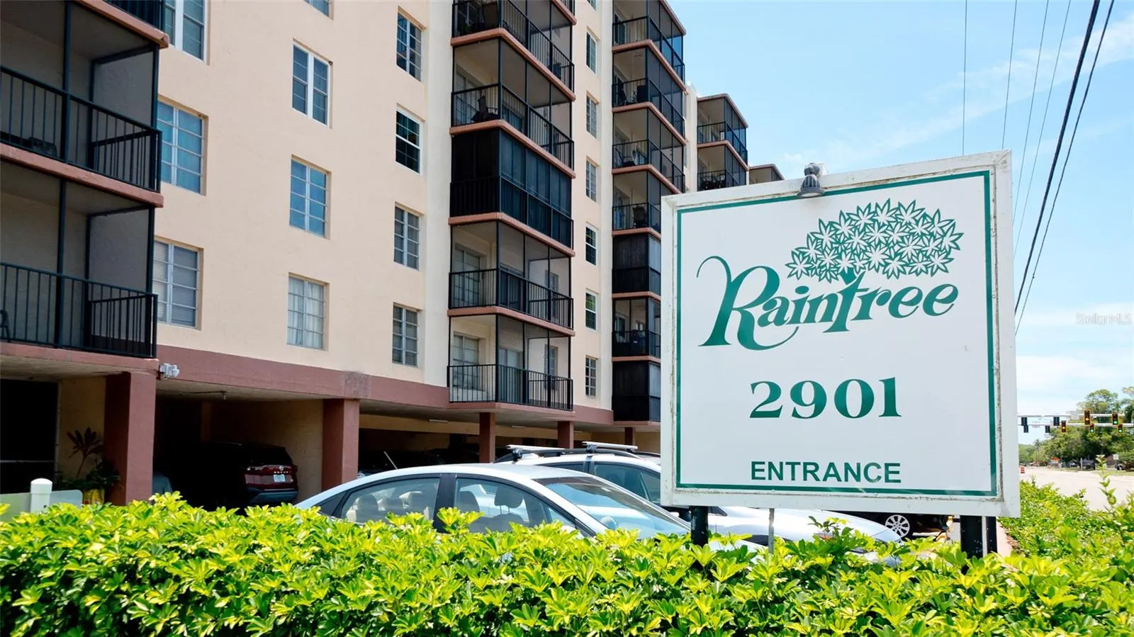 2901 26TH ST W #818, #818