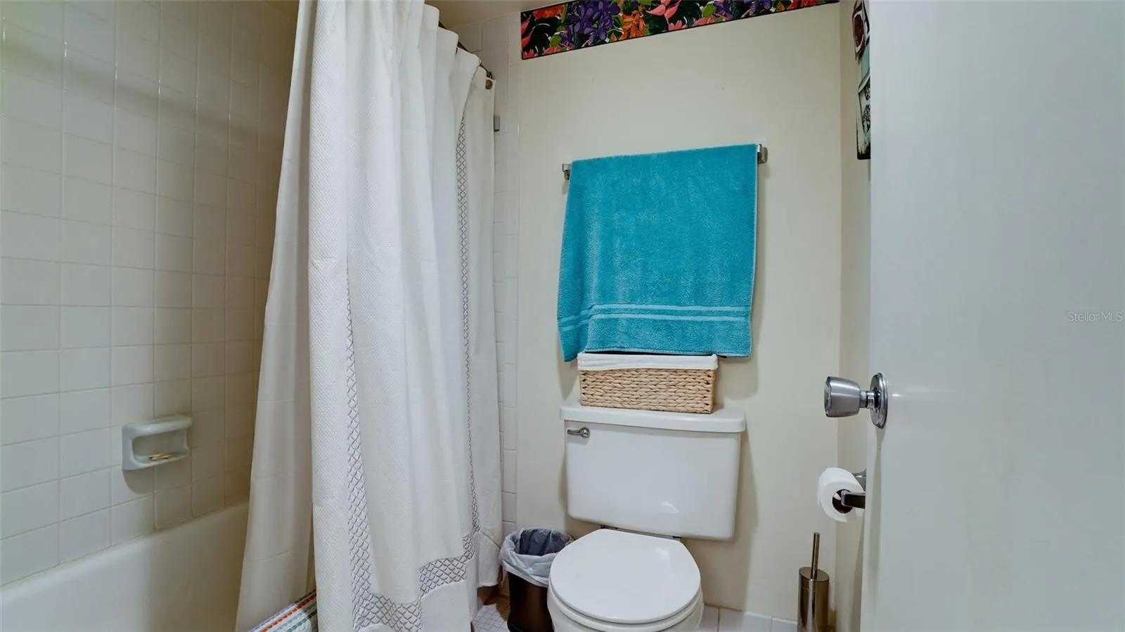 2901 26TH ST W #818, #818