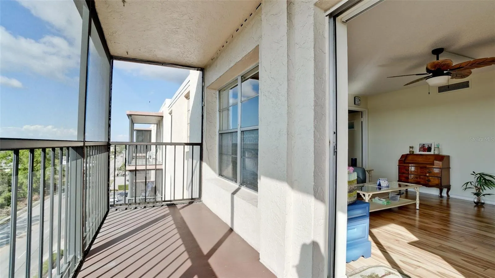 2901 26TH ST W #818, #818