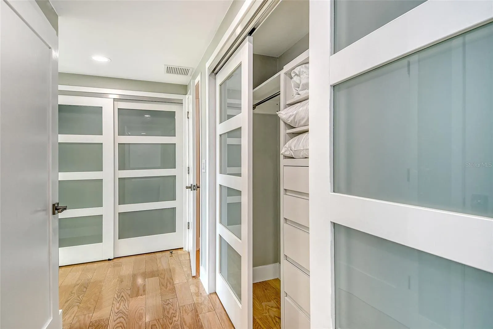 1255 N GULFSTREAM AVE #702, #702